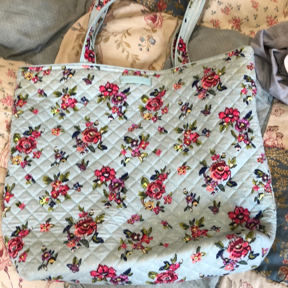 Vera bradley floral tote